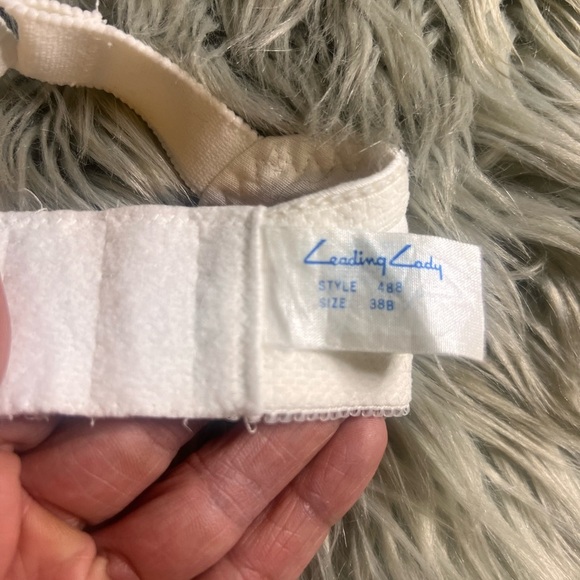 NWOT leading lady soft nursing bra - Picture 5 of 7